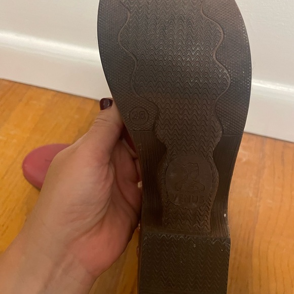 Venus Maryjane Clogs - Picture 4 of 4